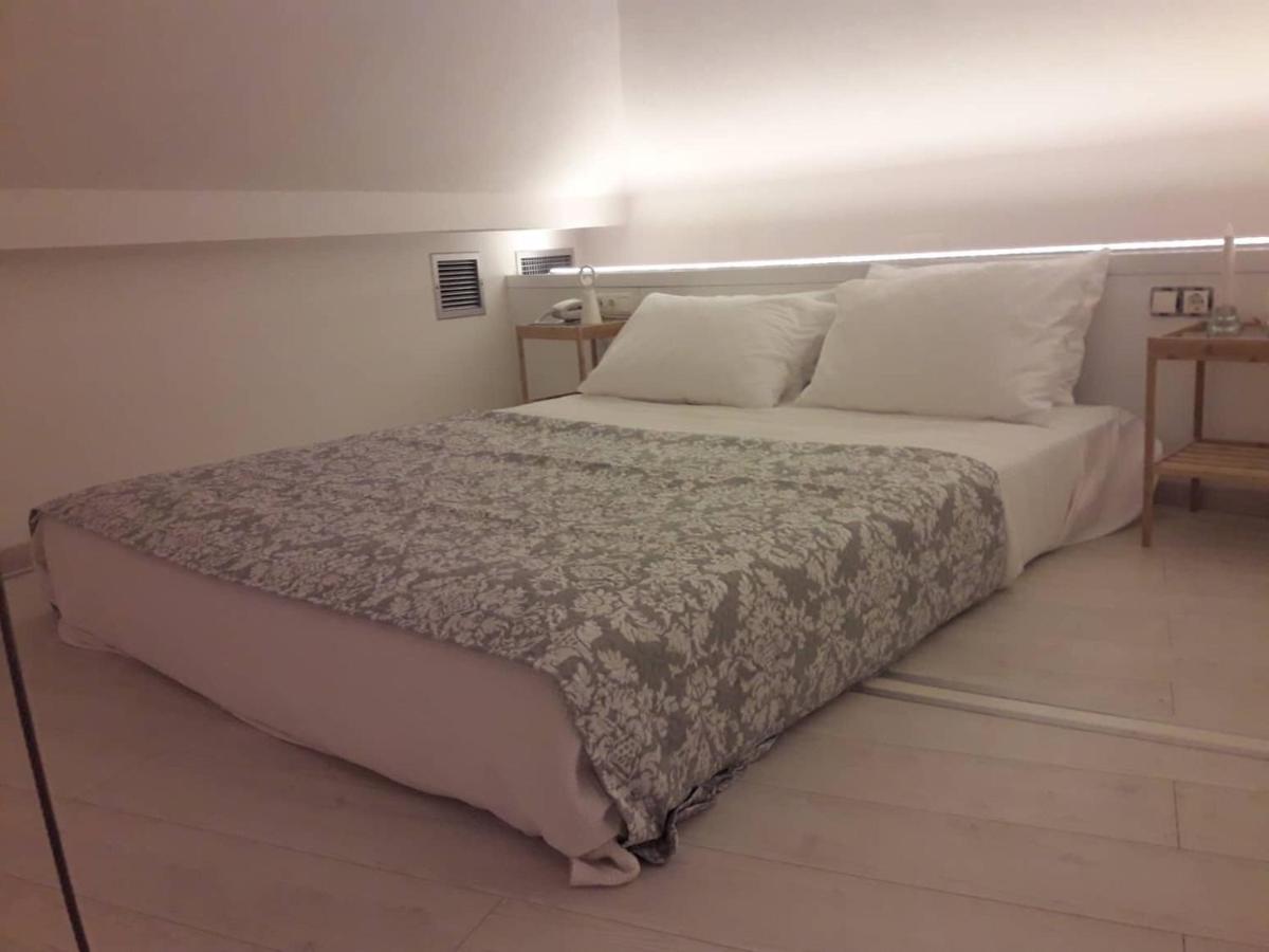 L Anima Boutique Suites Скиатос Экстерьер фото